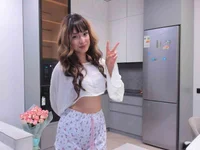 akari_star's Live XXX Chat