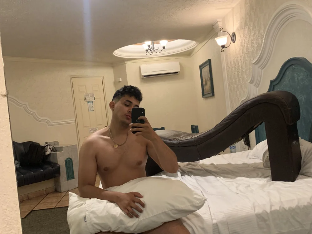 tuDurobonbom's Offline XXX Chat
