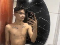 Model Brianhot0F