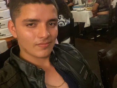 carlitos2312 profile