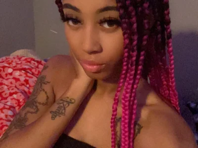 sexybribri@xh on StripChat