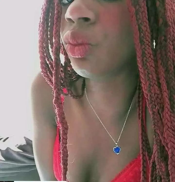 Chat XXX offline de victoria_noir_18