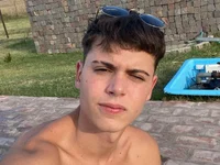 Thomassex0