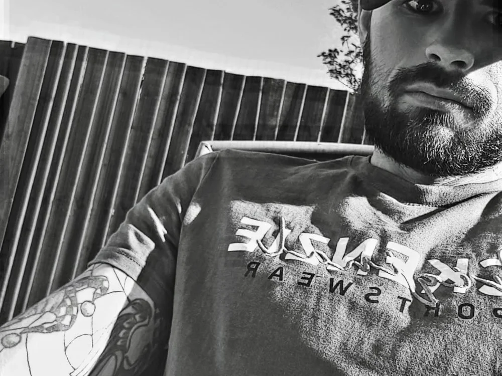 richardphilpott75's Offline XXX Chat