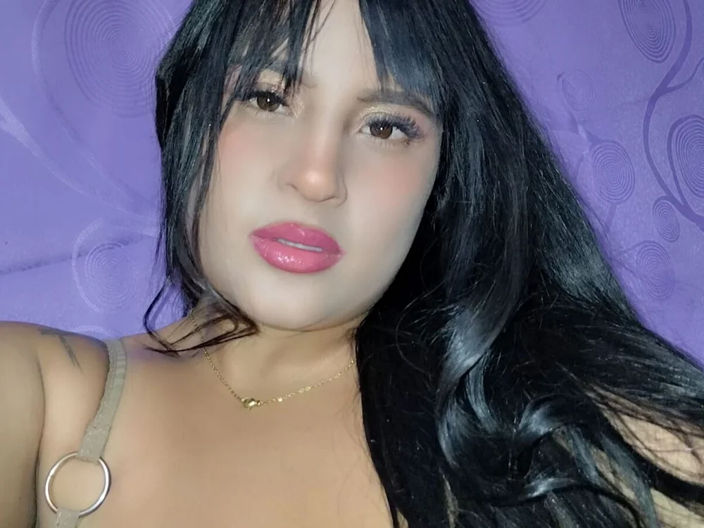 nahiara_rose offline chatrum