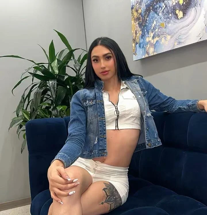 nasly_smitn Offline XXX chat