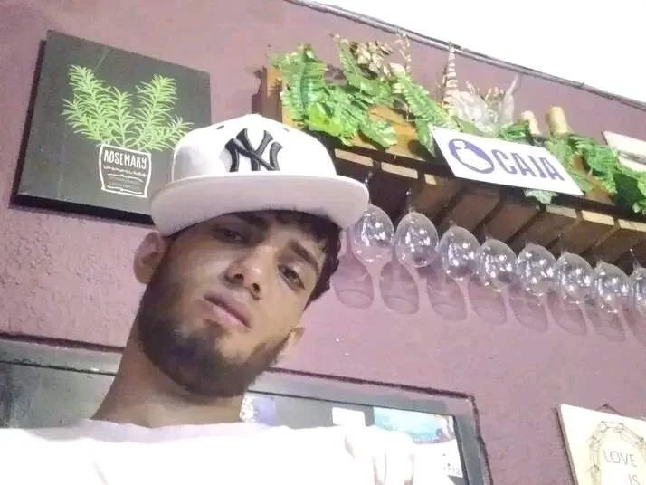 Gregory_hard Offline XXX-Chat