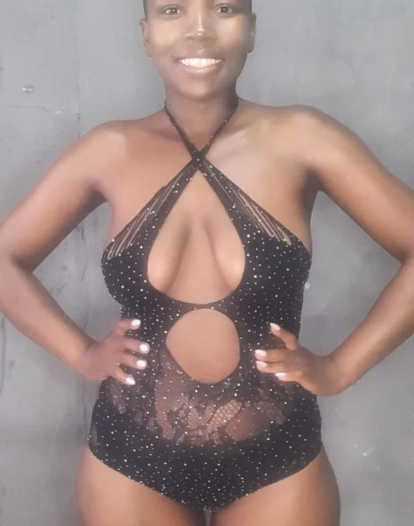 QueenLanaL's Offline XXX Chat