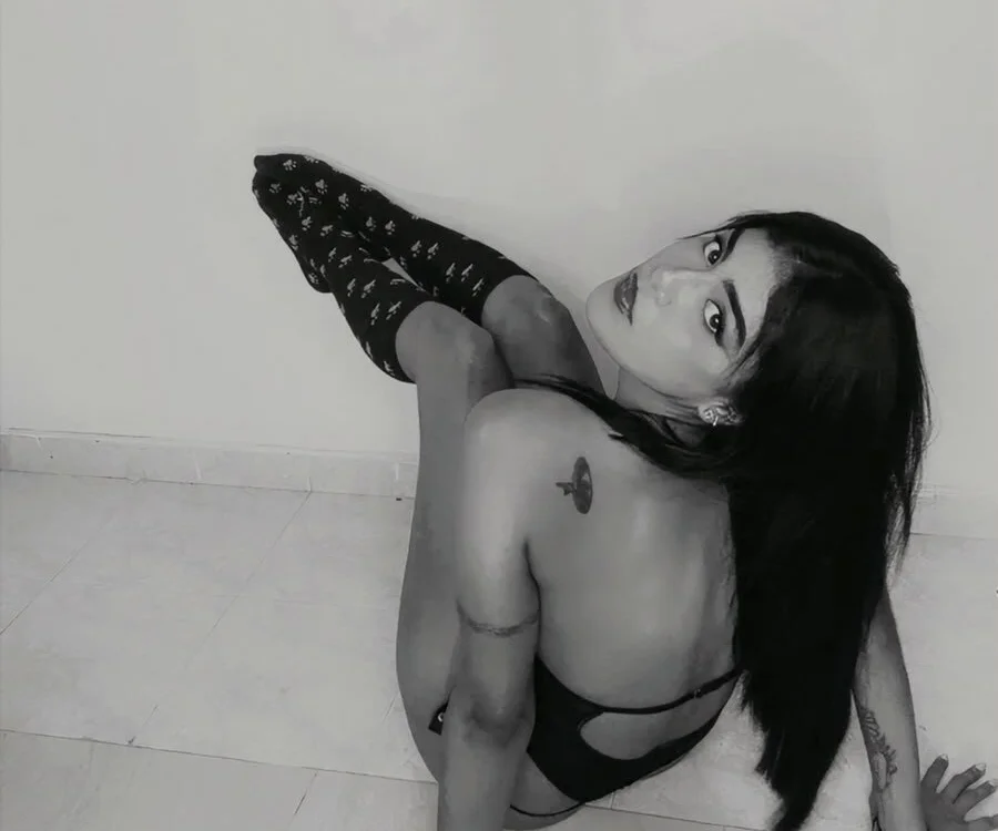 دردشة Julieta_turner الجنسية دون اتصال
