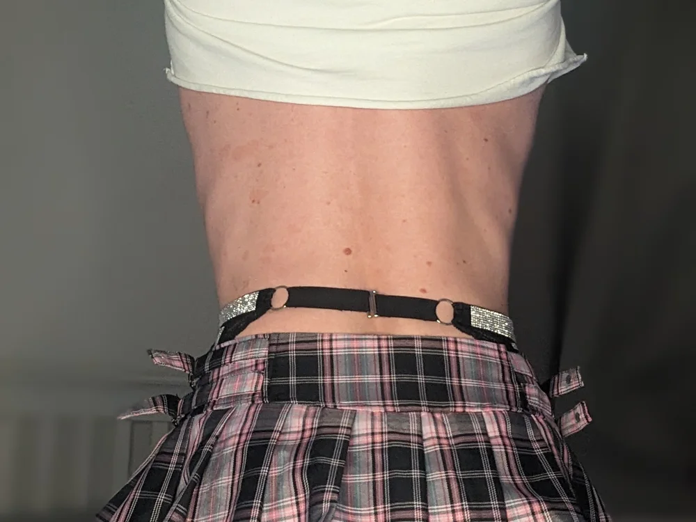 Skye_Blewn Offline XXX chat