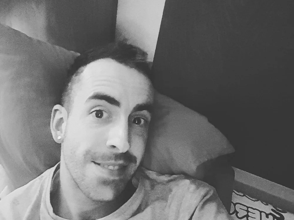 capullo38's Offline Chat Room