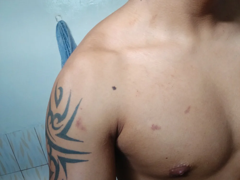 Erestu22 Chat XXX offline