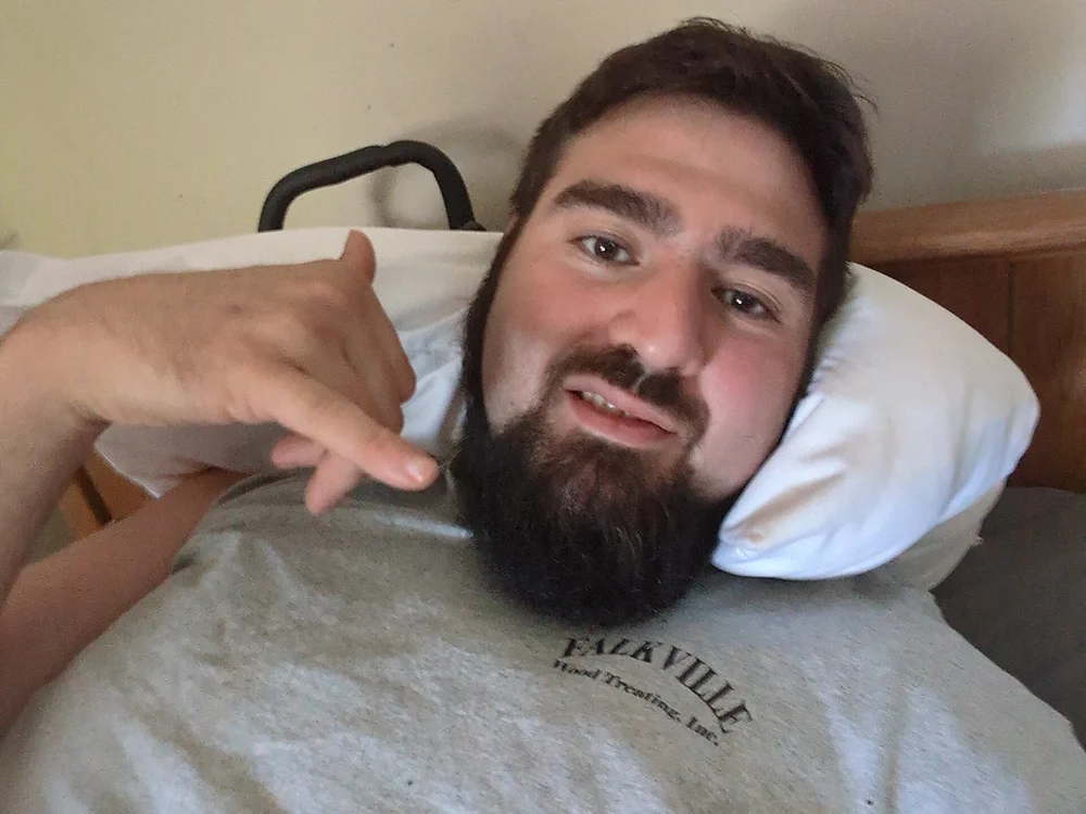 Offline chatovací místnost fatdickmgee