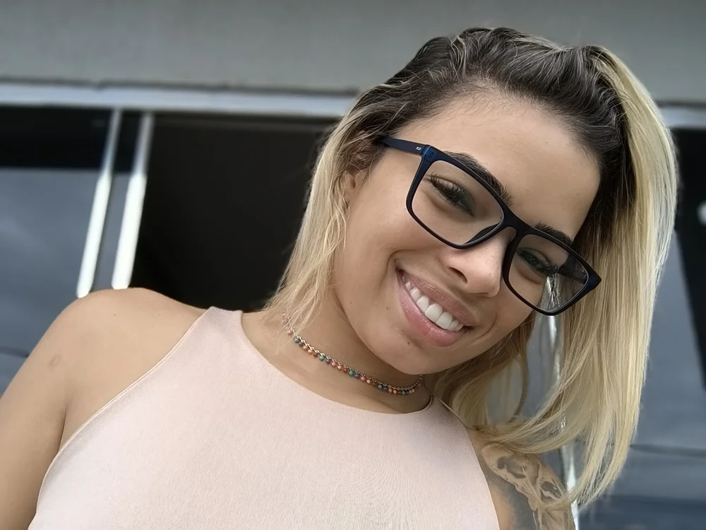 BabiMuniz's Offline XXX Chat