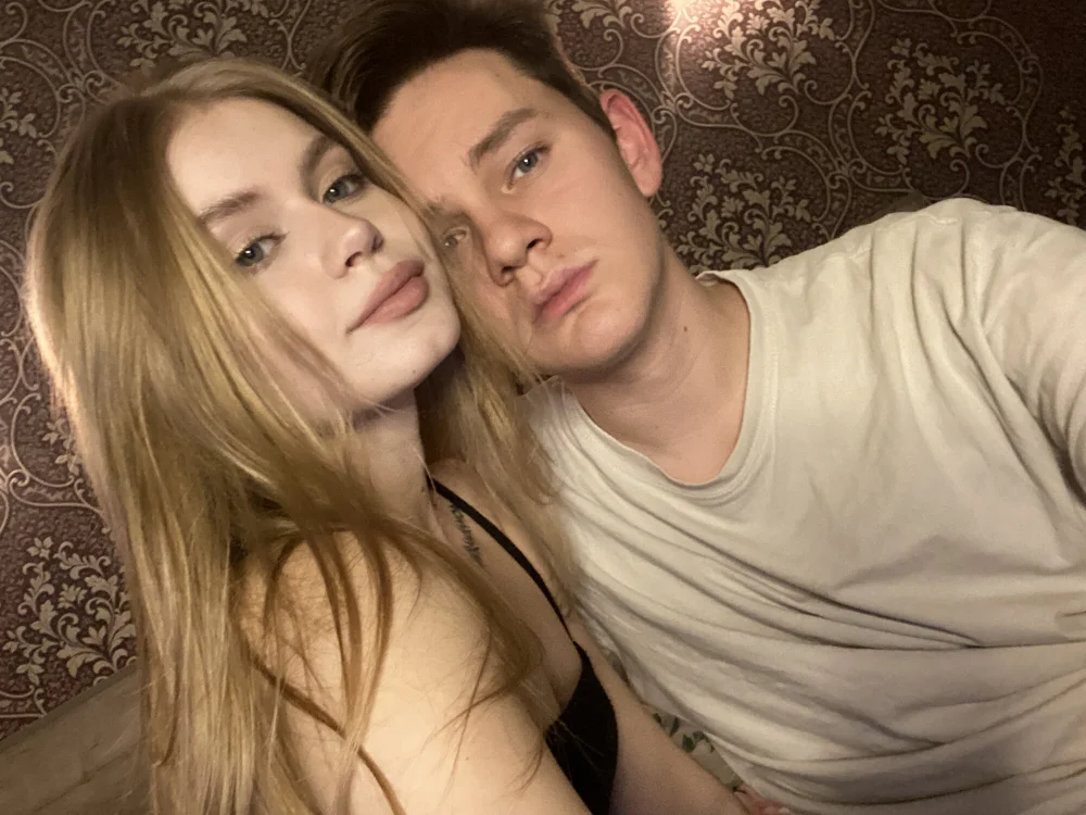 Lee-and-Joe's Offline XXX Chat
