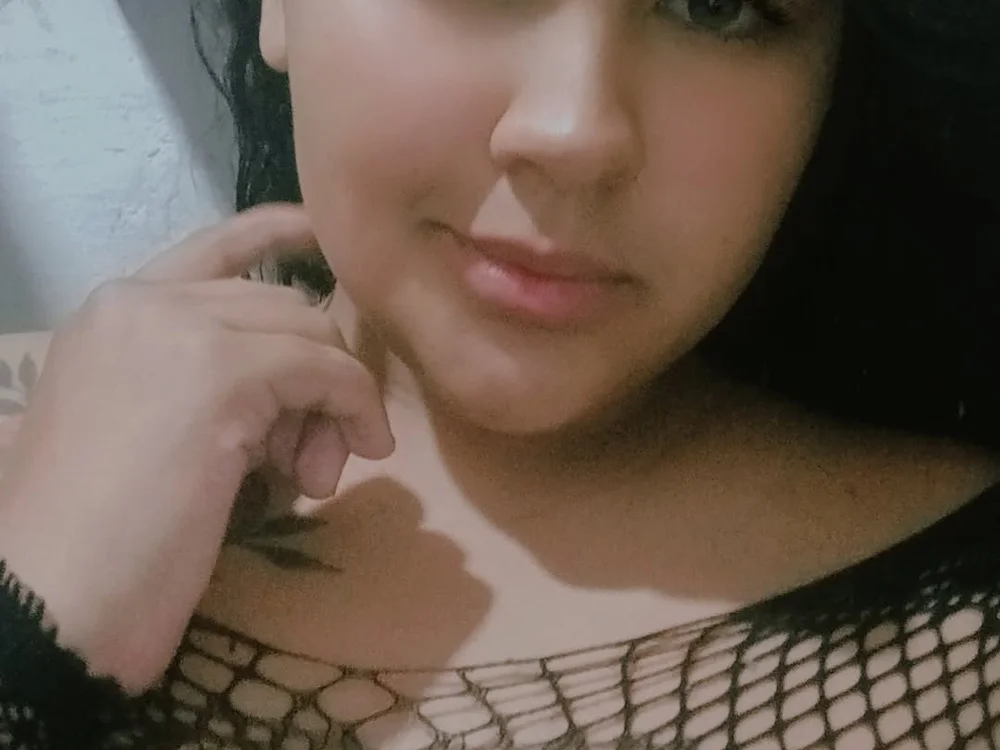 AfroditaHott13 offline chatrum