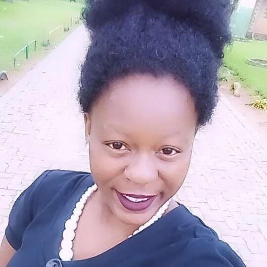 AssQueen90n Offline XXX chat