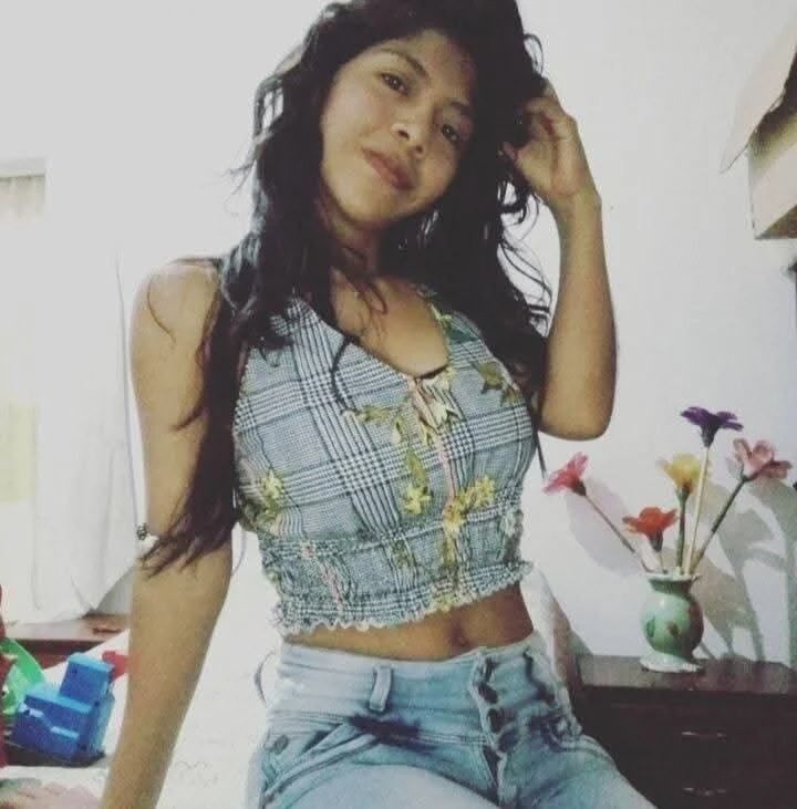 annysumer_0 অফলাইন XXX চ্যাট