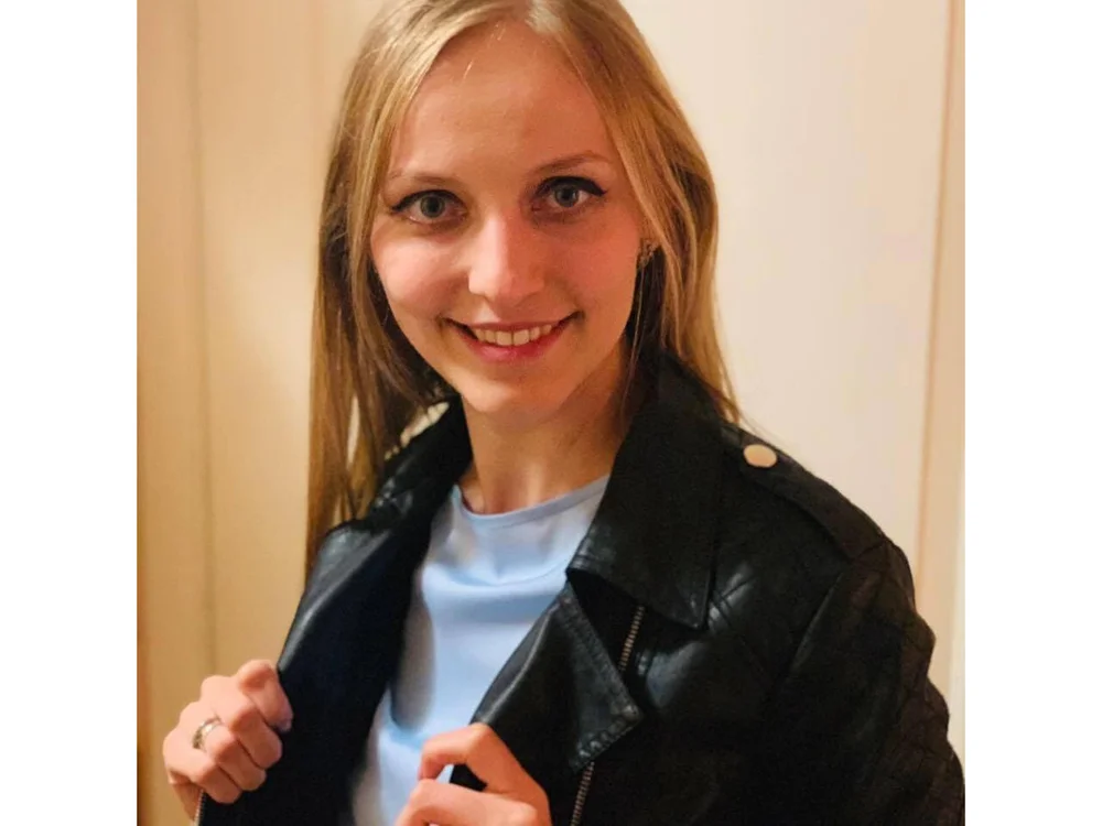 BeautifulKate147's Offline XXX Chat