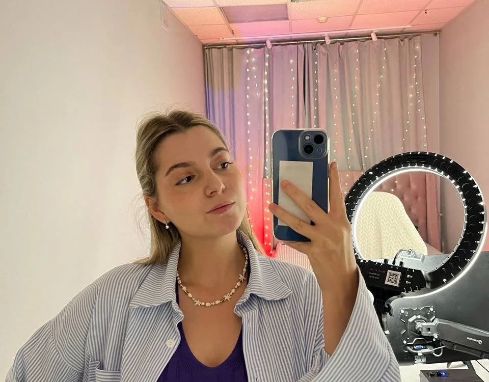 Czat XXX offline – LucreciaStorm
