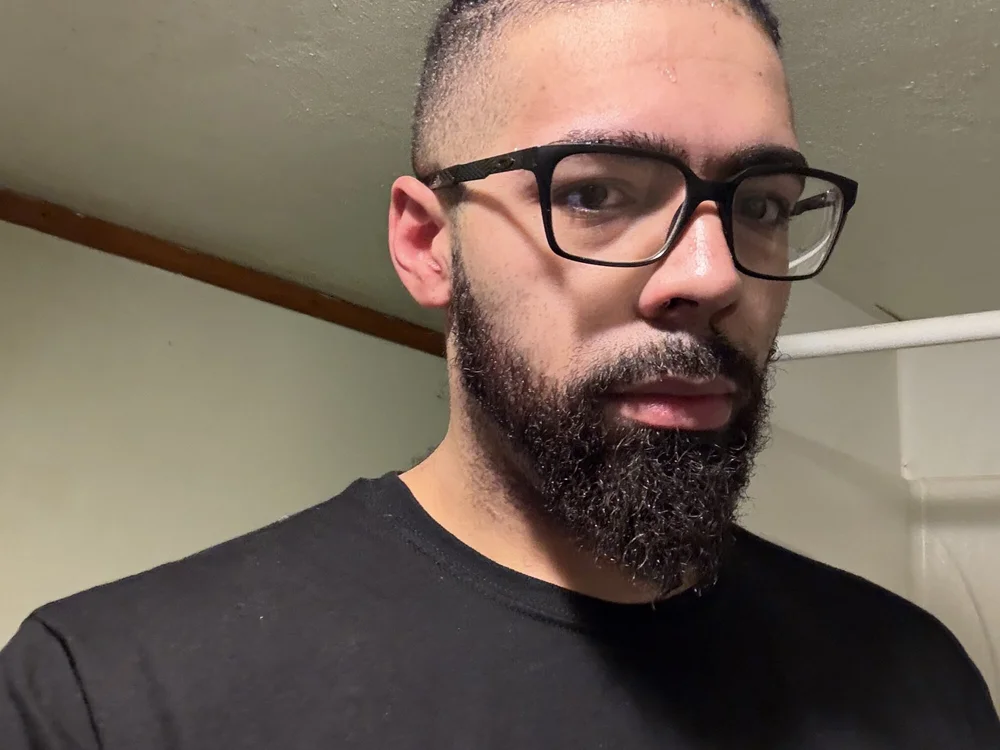 trez911's Offline XXX Chat