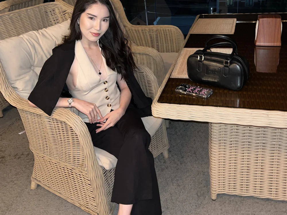 Ayakyz's Offline Chat Room