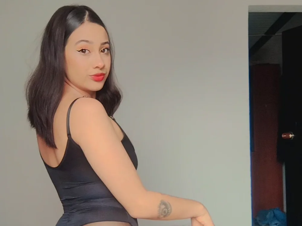 xexilove22's Offline XXX Chat