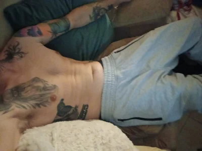 Tannedbeachbum Male Hd Chat Cam
