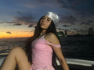 BbyAnyaa - Girl 