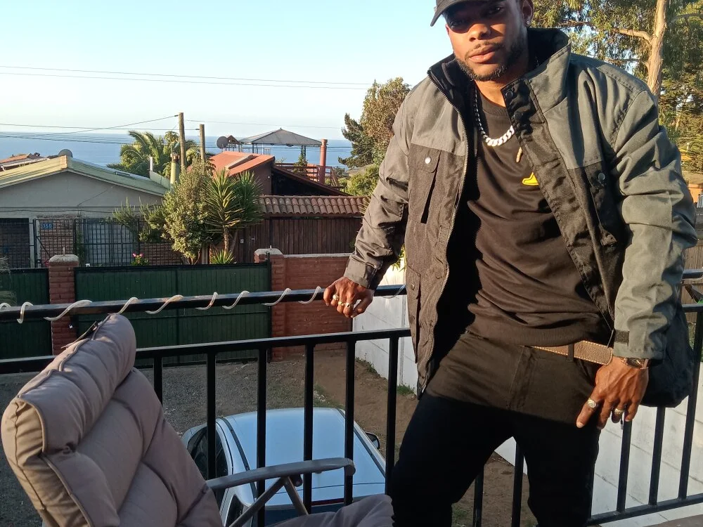 calientoboy offline XXX-chat