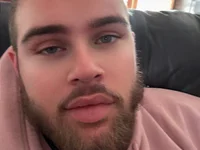 Comfortable_Bite's webcam live show