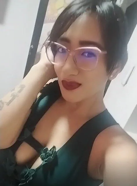 fernanda_paz's Offline Chat Room