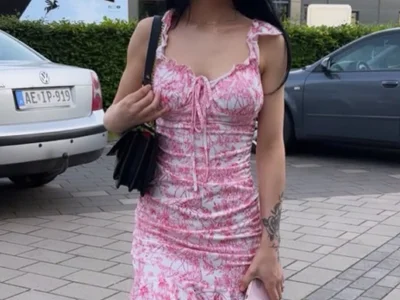 Eastern_latinas - Couple 
