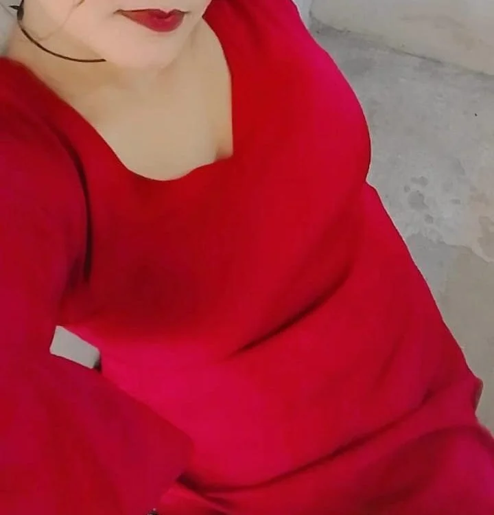 brown_gem Chat XXX offline