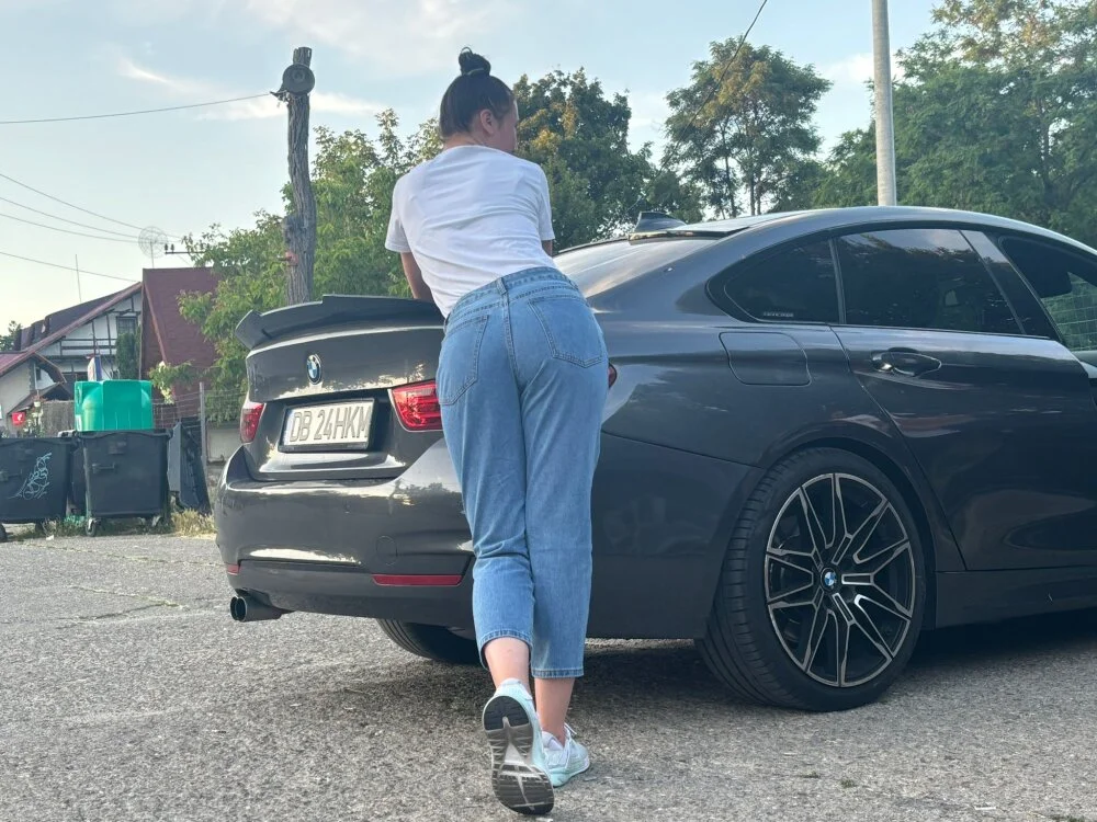 H3LLENE's Offline XXX Chat