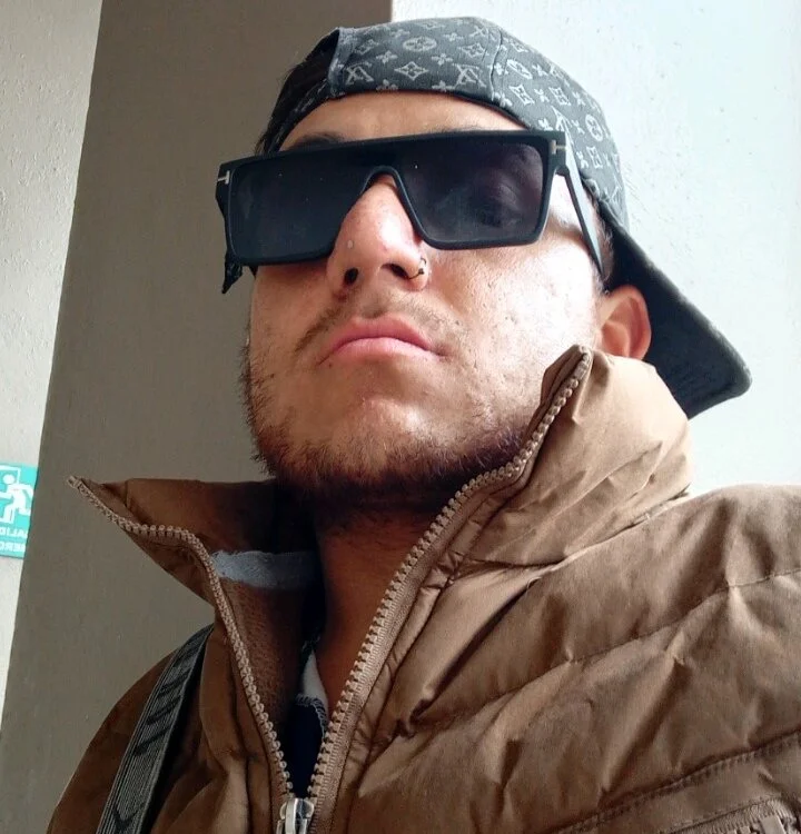 AlexisOrtiz0398's Offline XXX Chat