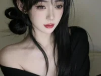 Chat XXX en directo de JUZI-33