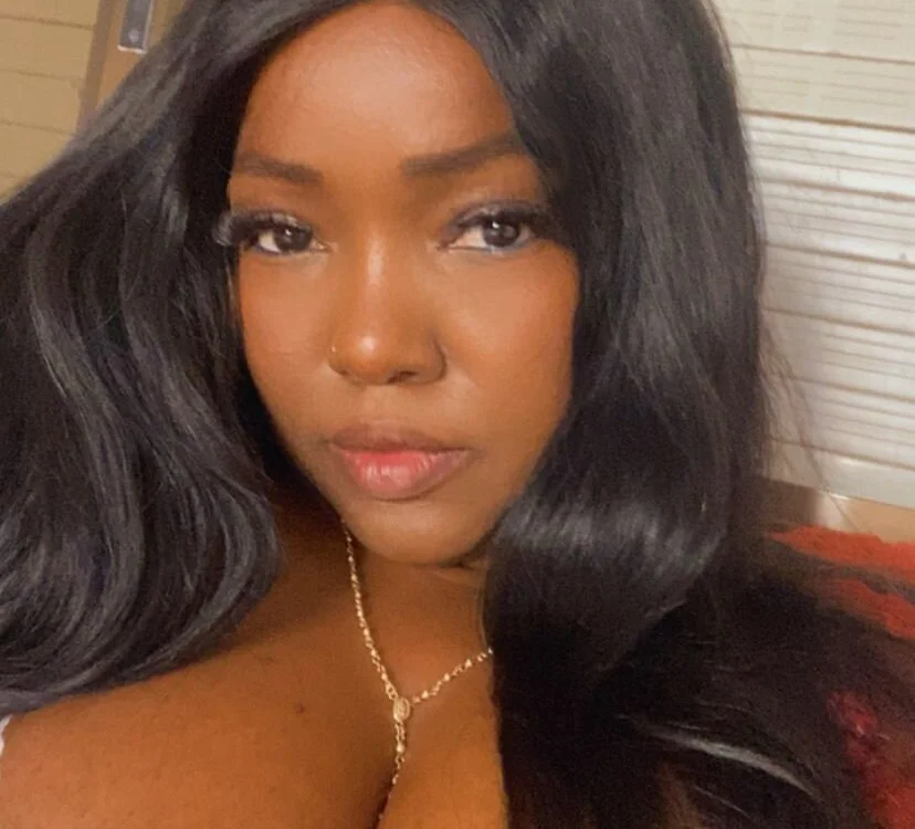 ReginaBans – Offline XXX chat