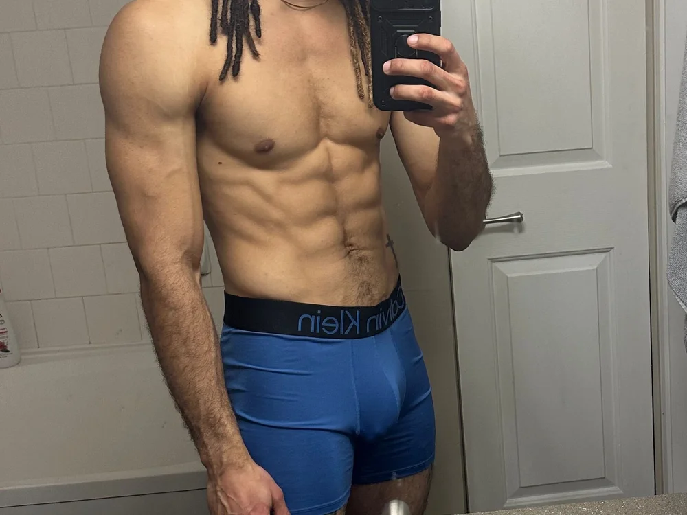 DamnKevin Adlı Modelin Çevrimdışı XXX Sohbeti