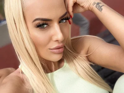 Blanche_Summer profile