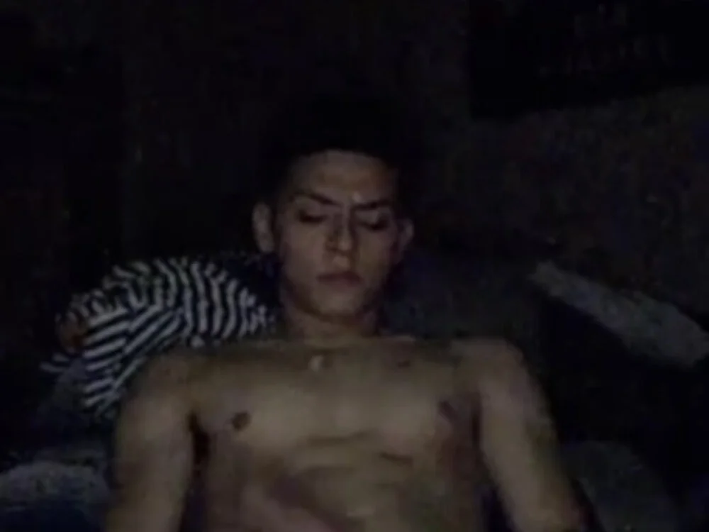 HUGE_TINO Chat XXX offline