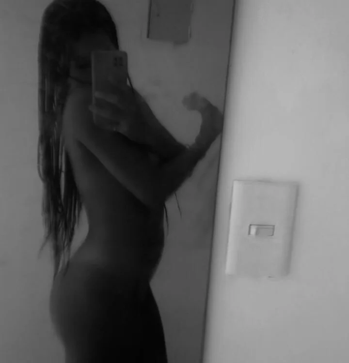 Onlywanda's Offline XXX Chat