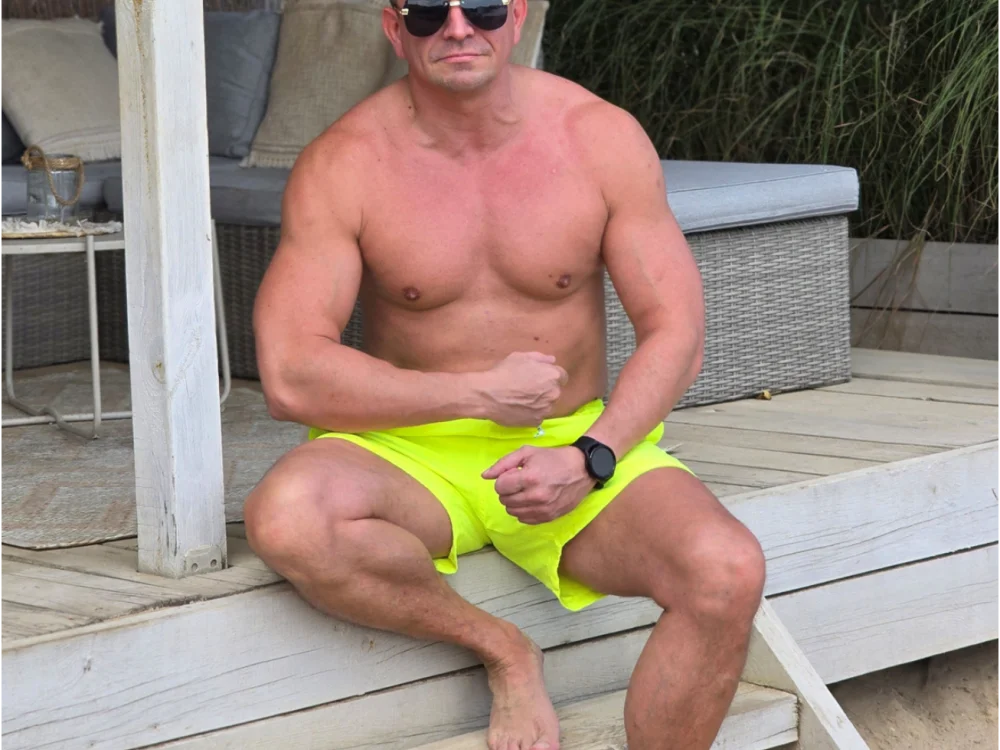 MKboy84 offline XXX-chat