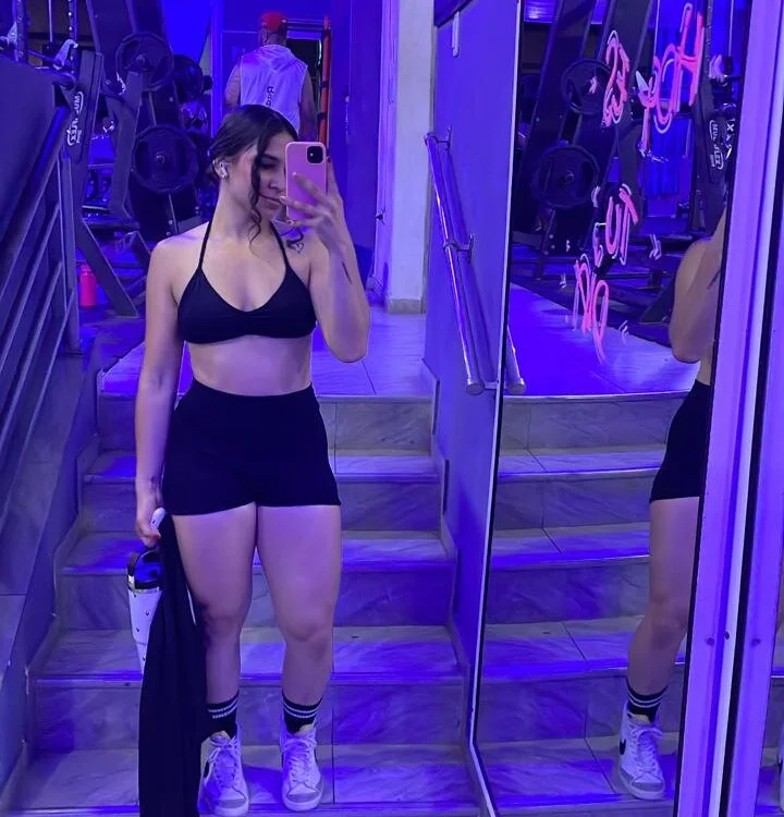 mia_ruiz's Offline XXX Chat