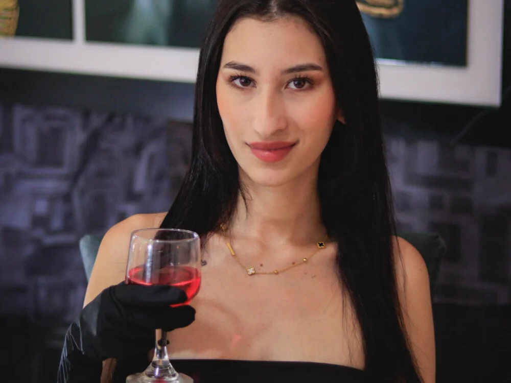 Offline XXX chat petite_lovv