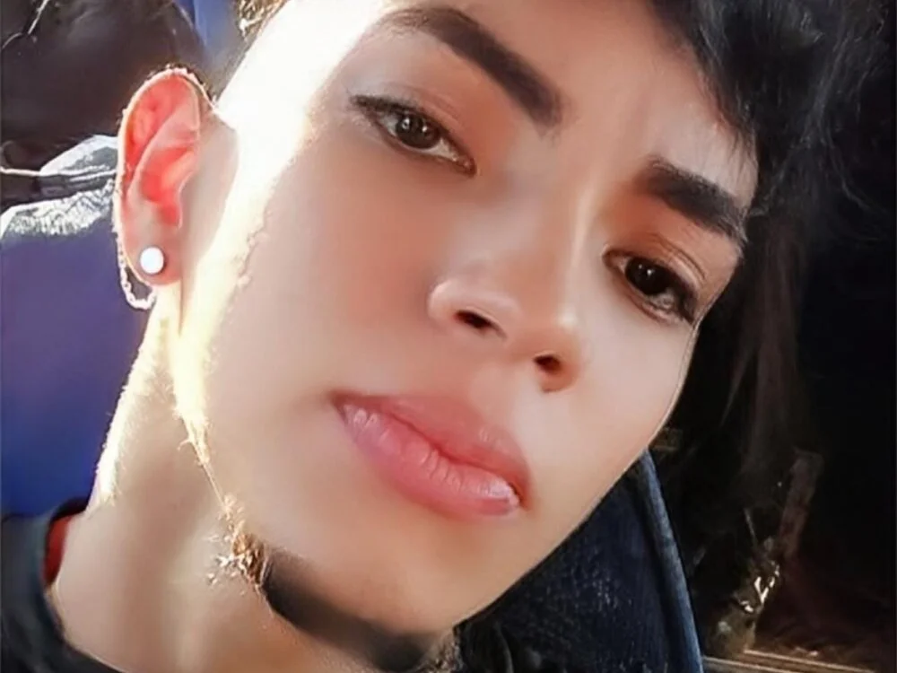 Hilary_deluxxx's Offline XXX Chat