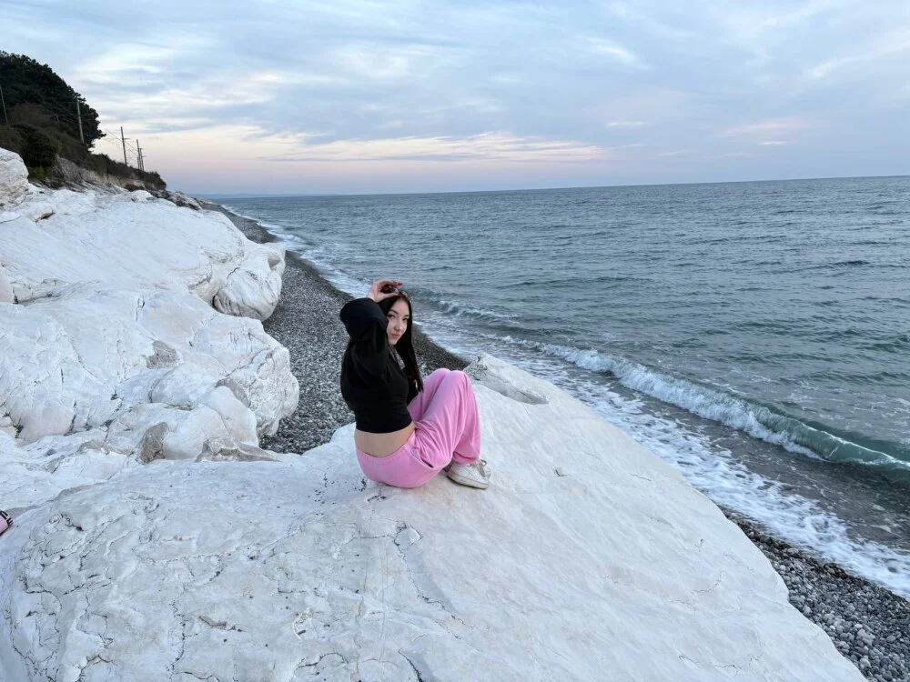 KarieDeever অফলাইন XXX চ্যাট