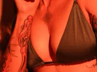 Aeris__Crow's Live XXX Chat