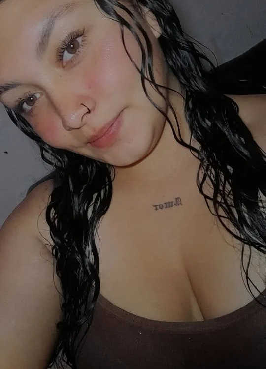 Chatroom XXX en direct de Lucxy_bdsm