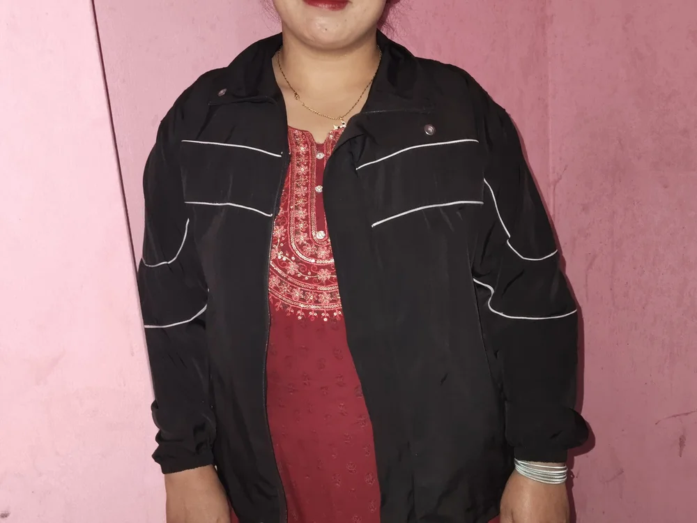 Riya_Roy_ offline chatrum